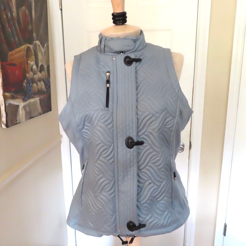 Jamie Sadock vest